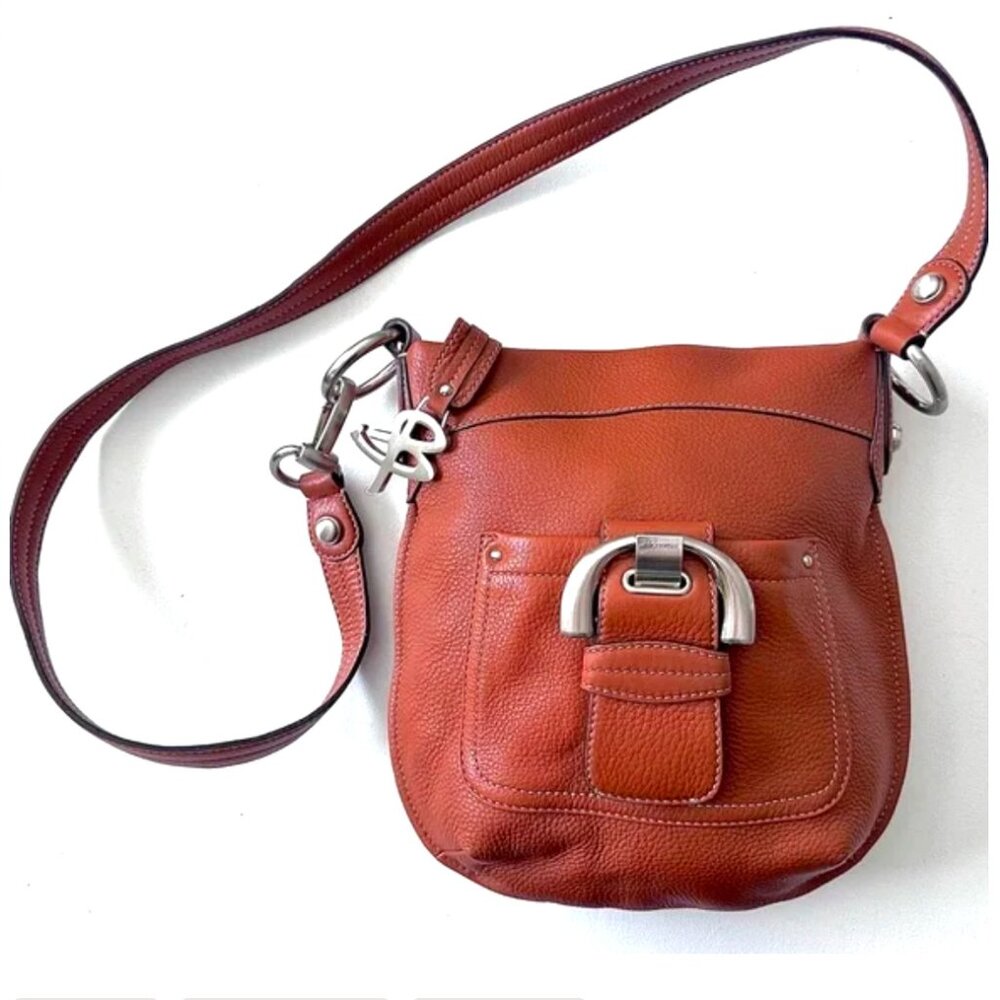 B. MAKOWSKY Shoulder Bag Genuine Pebble Leather Convertible Bag Silver Accents